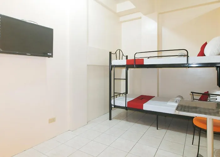 Reddoorz @ Caberto Mansion De Condotel *