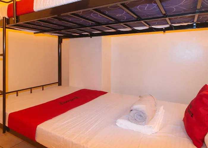 Reddoorz @ Caberto Mansion De Condotel Hotel